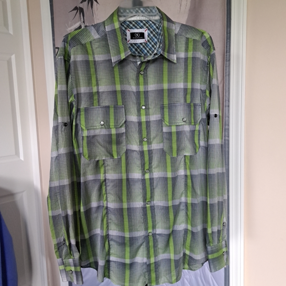 Bugatchi Shaped Fit 100% Cotton Long Sleeve Plaid Shirt Size L. Gree/gray/white